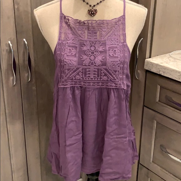 Blue Rain Tops - NWT Lacy Top 🔥🔥🔥